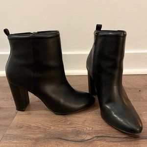 Matt & Nat Vegan Leather Booties